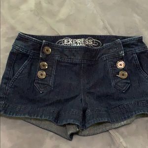 Adorable Express Jean shorts size 2